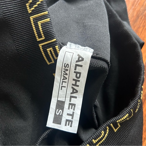 Alphalete Amplify SE Gravity Short - Picture 4 of 4